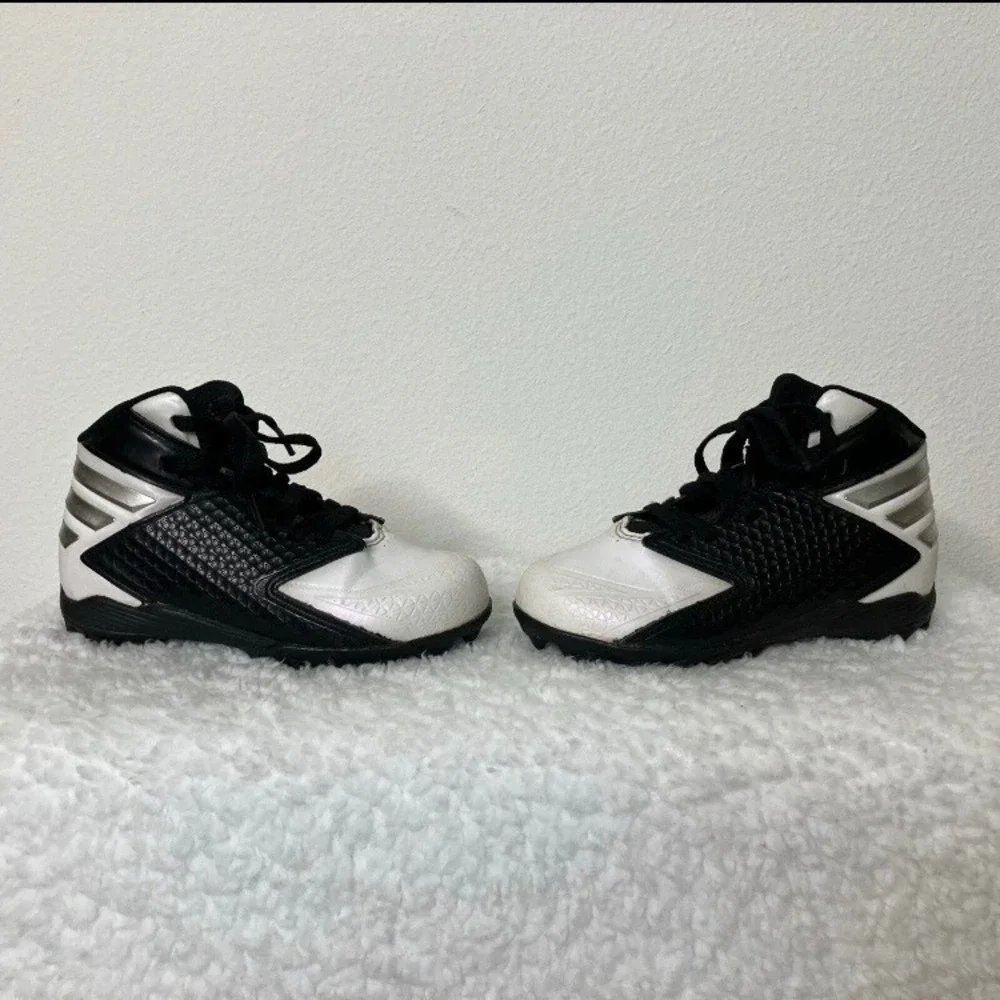 Adidas Ironskin Freak Traxion Football Cleats 10K Boys Black White Silver Stripe